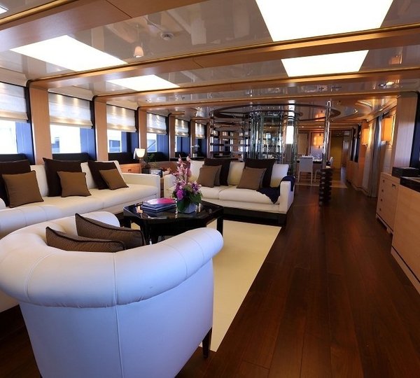 The 46m Yacht 2 LADIES