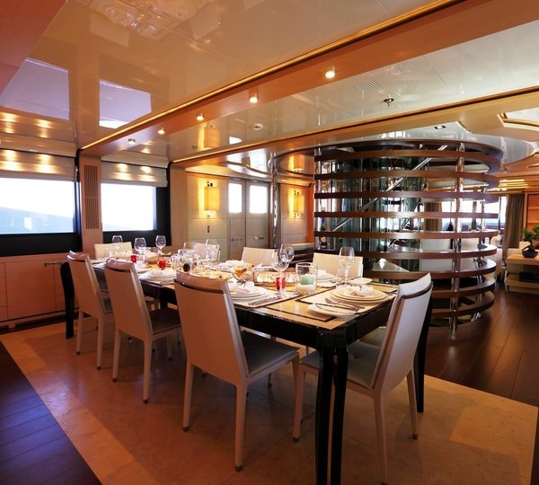 The 46m Yacht 2 LADIES