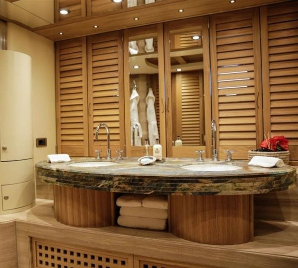 The 46m Yacht ZANZIBA