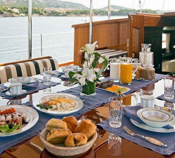 Breakfast Set On Yacht GWEILO