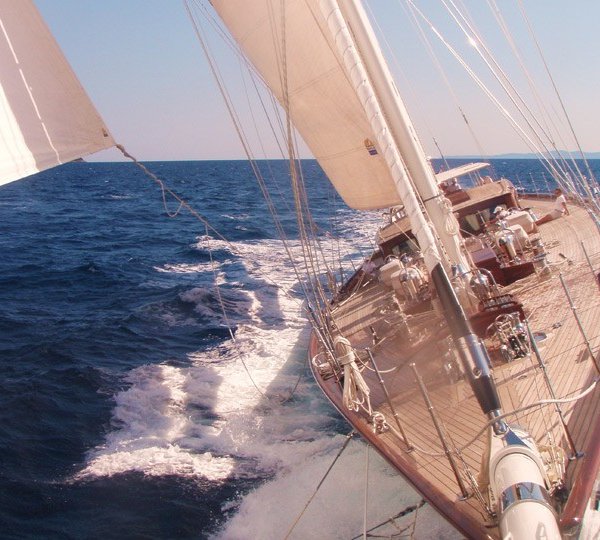 Forward Aspect On Yacht GWEILO