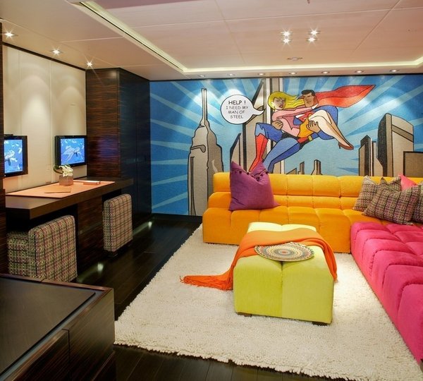 Saloon On Board Yacht INCEPTION