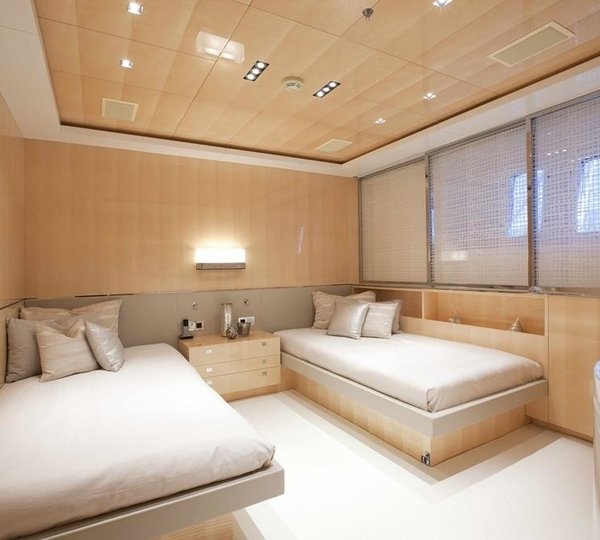 Twin Bed Stateroom On Board Yacht LA PELLEGRINA