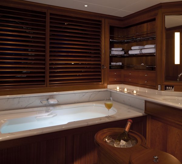 Main Master Bath On Board Yacht LUNA