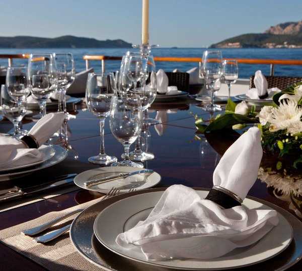 The 53m Yacht MIRAGE