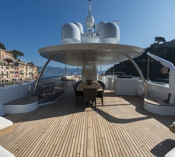 The 56m Yacht THE WELLESLEY