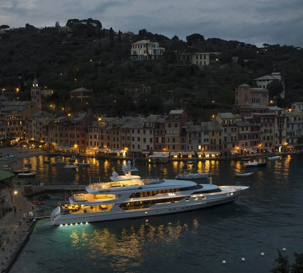 The 56m Yacht THE WELLESLEY