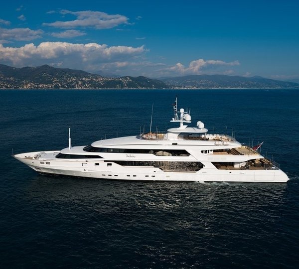 The 56m Yacht THE WELLESLEY