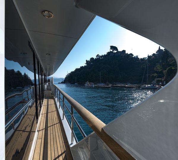 The 56m Yacht THE WELLESLEY