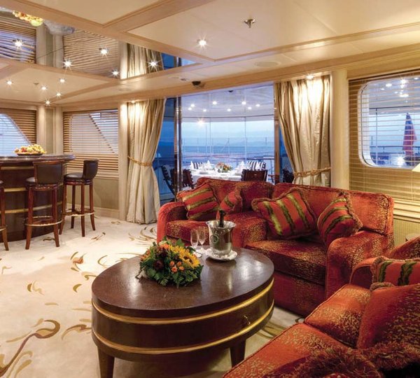 Sky-lounge On Board Yacht MESERRET II