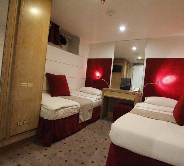 The 59m Yacht HARMONY G