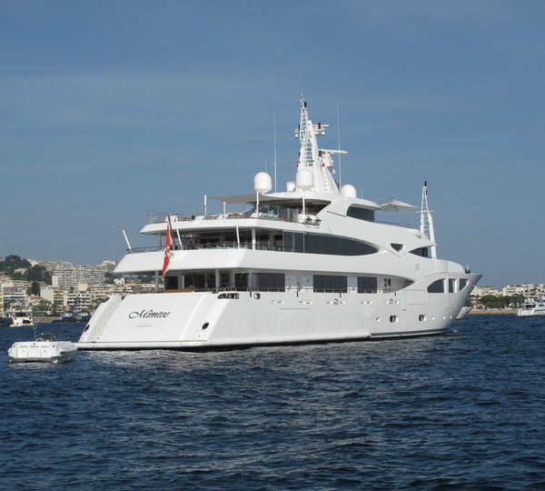 The 60m Yacht RAMBLE ON ROSE