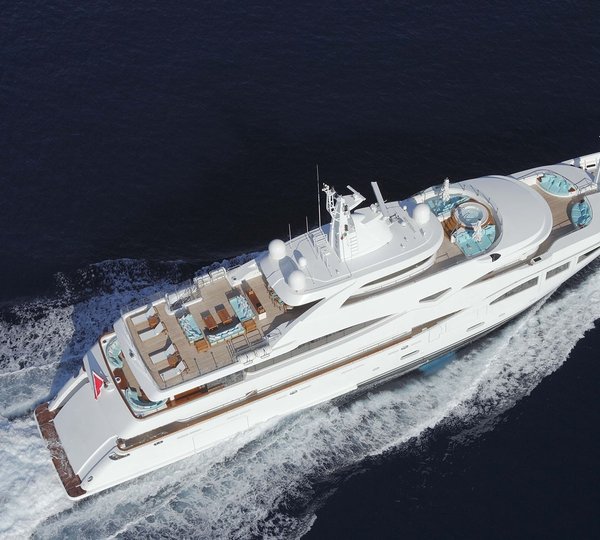 The 60m Yacht RAMBLE ON ROSE