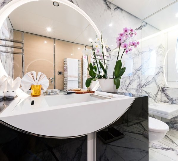 The 63m Yacht IRIMARI