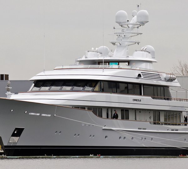 The 67m Yacht DRIZZLE
