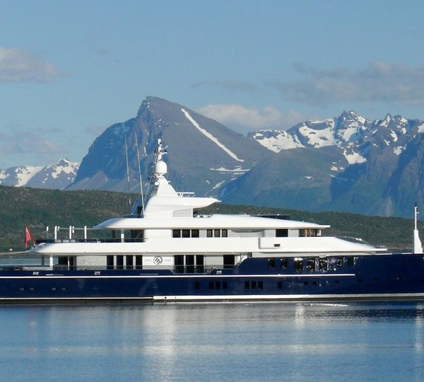 The 68m Yacht TRIPLE SEVEN