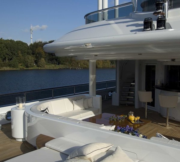 The 68m Yacht TRIPLE SEVEN