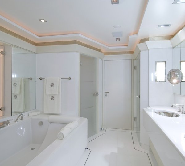 The 68m Yacht TRIPLE SEVEN