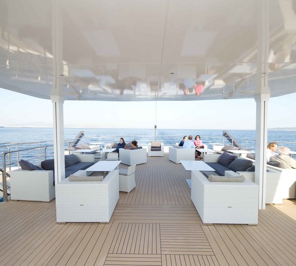 The 68m Yacht VARIETY VOYAGER