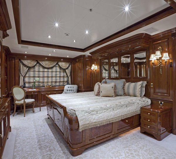 The 70m Yacht MARTHA ANN