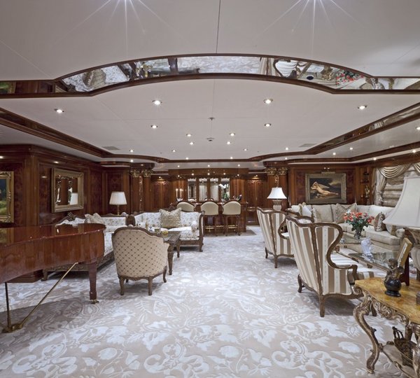 The 70m Yacht MARTHA ANN