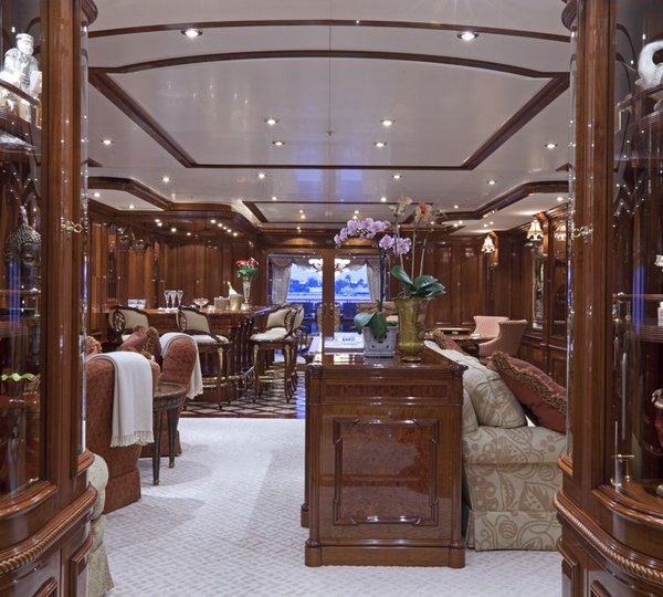 The 70m Yacht MARTHA ANN