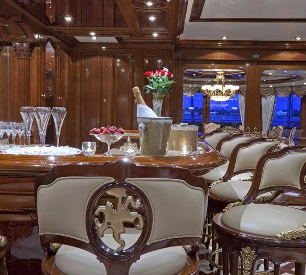 The 70m Yacht MARTHA ANN