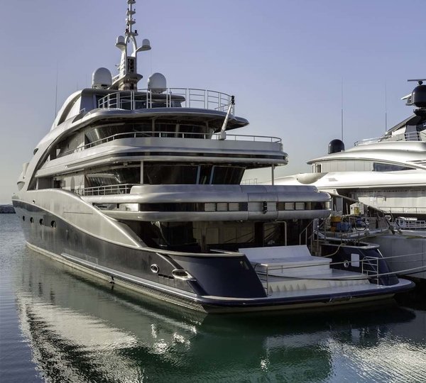 The 71m Yacht VICTORIA