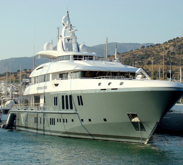 The 73m Yacht FLYING FOX