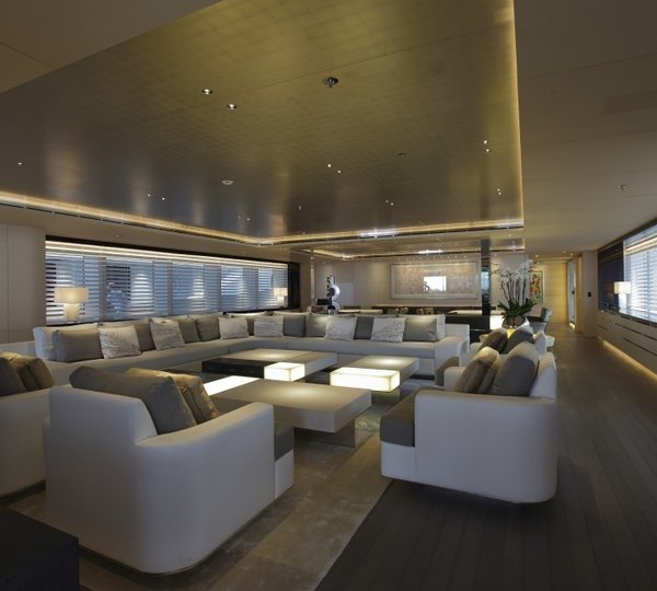 Premier Saloon On Yacht GRACE E