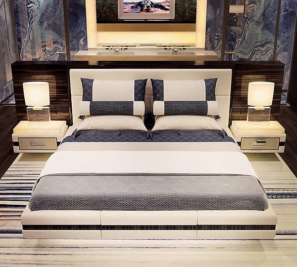 The 89m Yacht ILLUSION