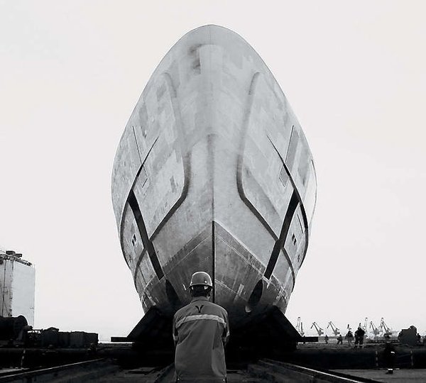 The 89m Yacht ILLUSION