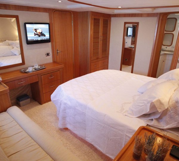 Double Cabin