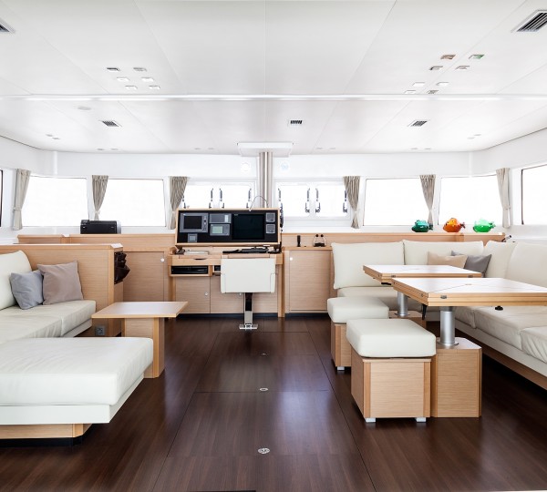 Main Salon And Dining