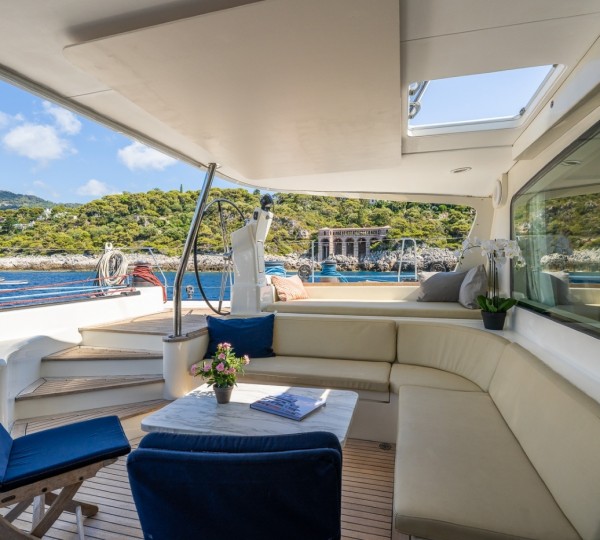 Exterior Relaxation Area