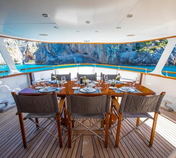 Exterior Dining Area