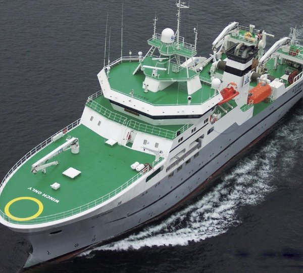 Expedition Yacht SARSEN