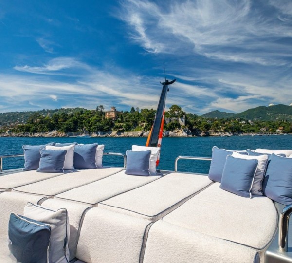 Exterior Relaxation Area