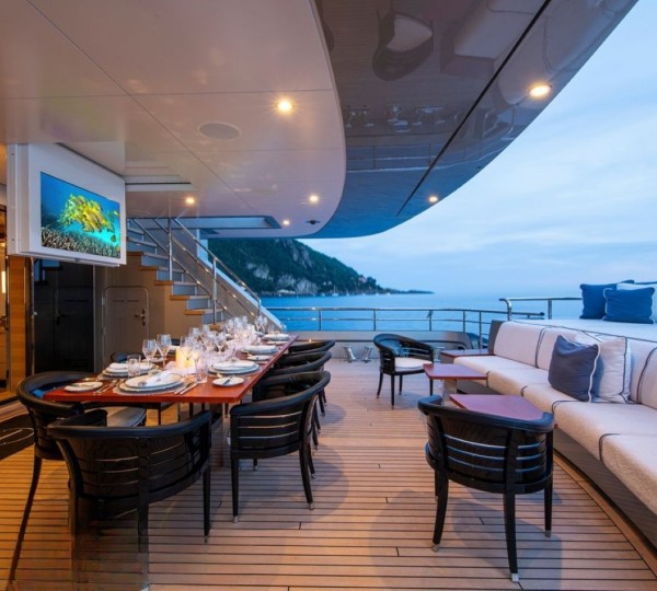 Exterior Relaxation Area With Dining