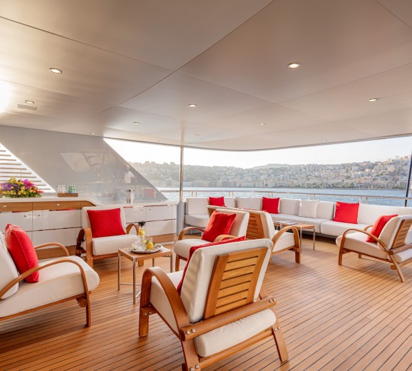Aft Deck Seating
