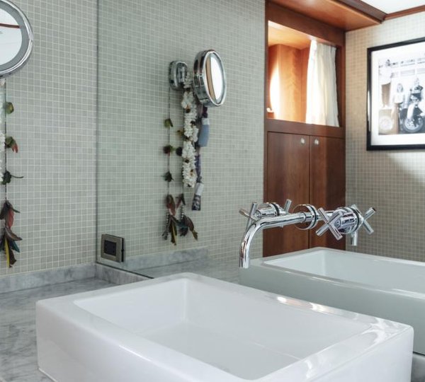 Master Ensuite Bathroom