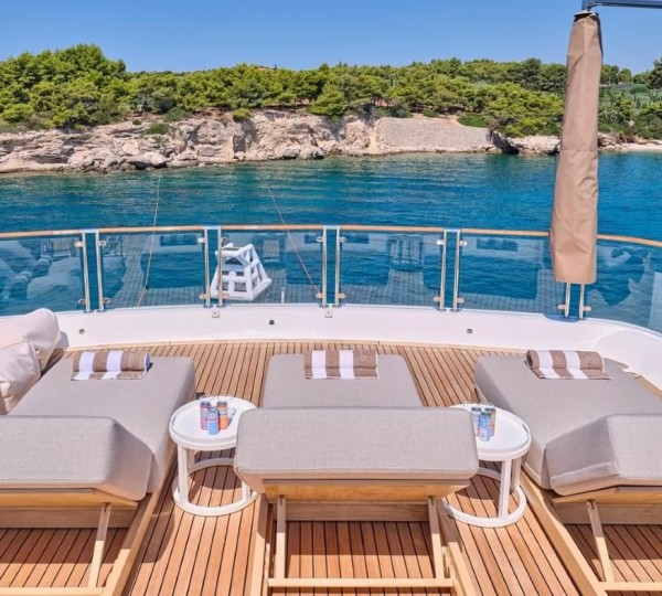 Exterior Relaxation Area