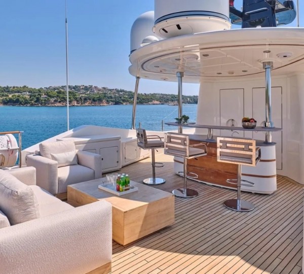 Exterior Relaxation Area