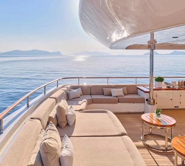 Exterior Relaxation Area