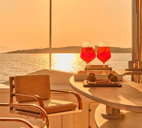 Exterior Relaxation Area