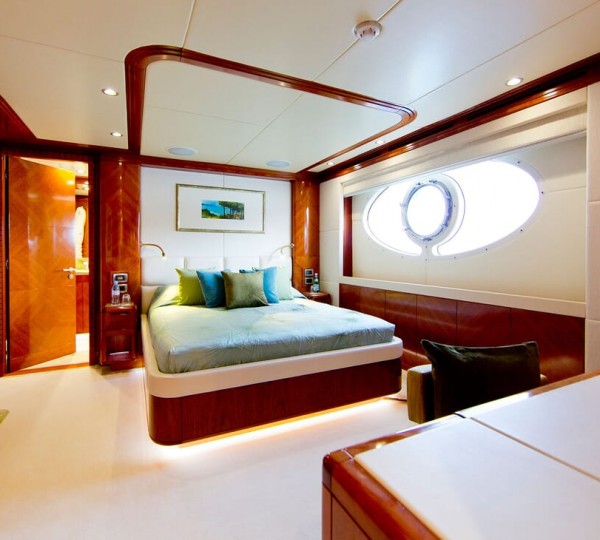 Double Cabin