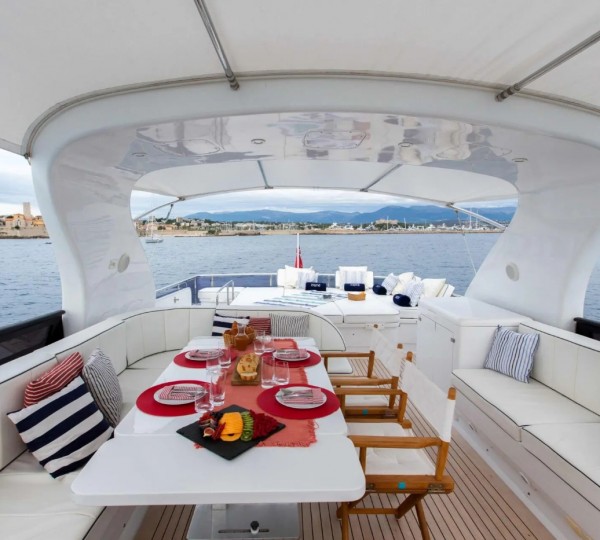 Exterior Relaxation Area