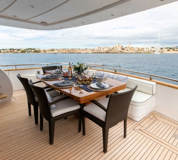 Exterior Dining Area