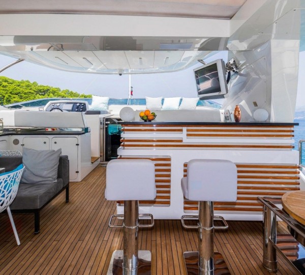 Exterior Relaxation Area