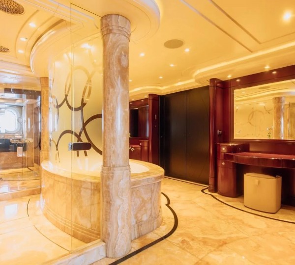 Master Ensuite Bathroom